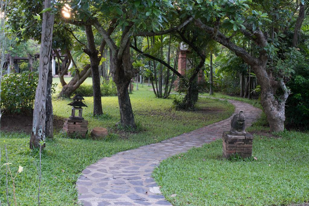 Taladya Homestay Chiang Mai Buitenkant foto
